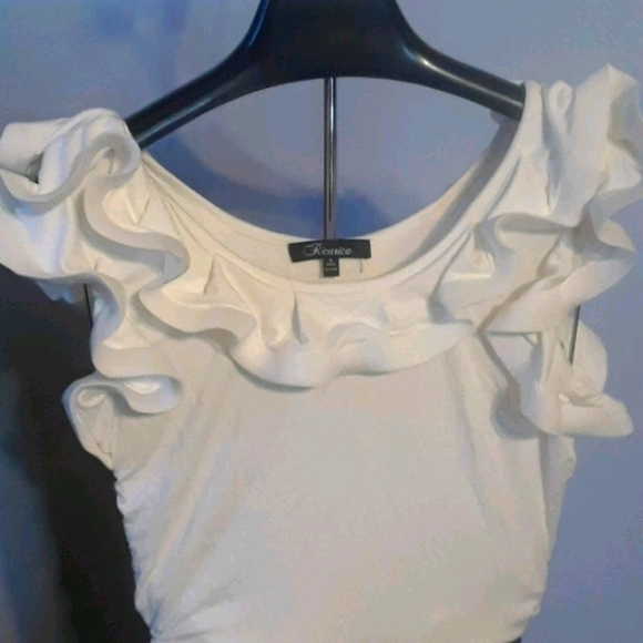 Bundle and Save 😊Ricarica Top - Picture 3 of 6